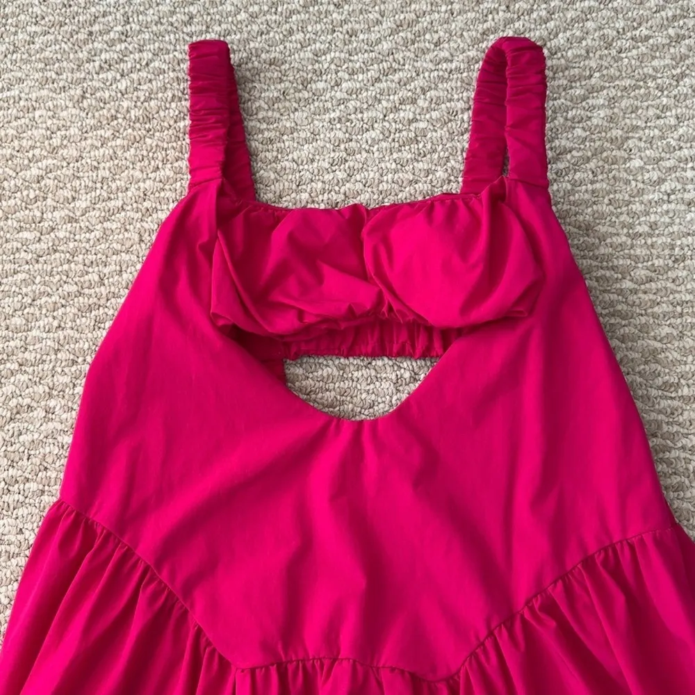 Pink Exercise Dress Size M - Image 5