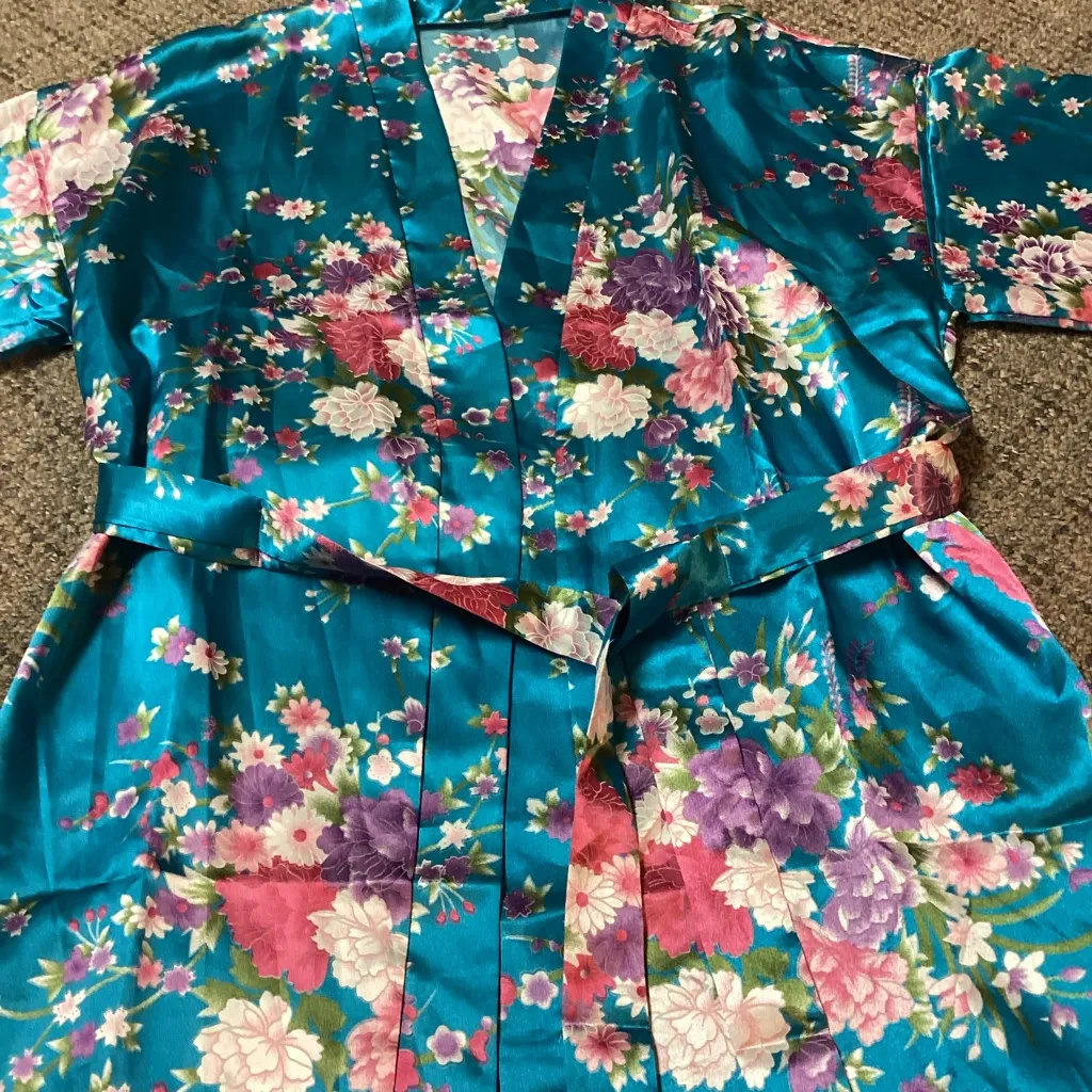 Floral Teal Blue Pink Purple White Satin Kimono Robe * Size Small - Image 2