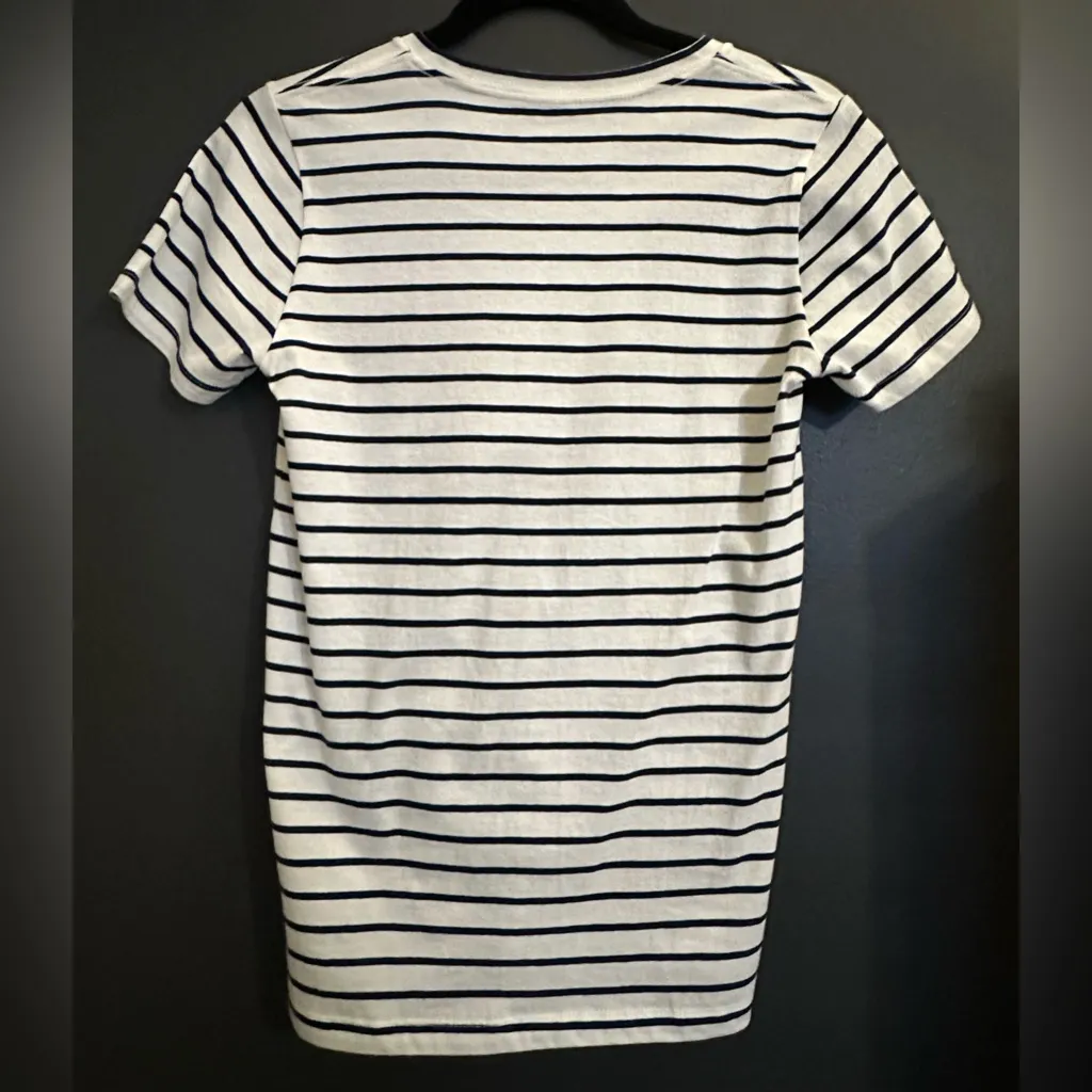 NWT J. Crew Women’s Lips striped graphic Collector Tee - XS - Navy and White - Image 5