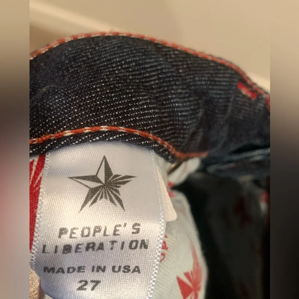 People’s Liberation Ladies/Teens biker shorts jeans size 27 Denim Made in USA Blue - Image 2