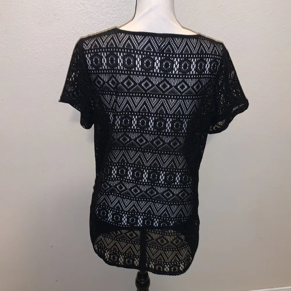 Vanity essentials plain black chevron floral lace back short sleeve shirt Size XL - Image 7
