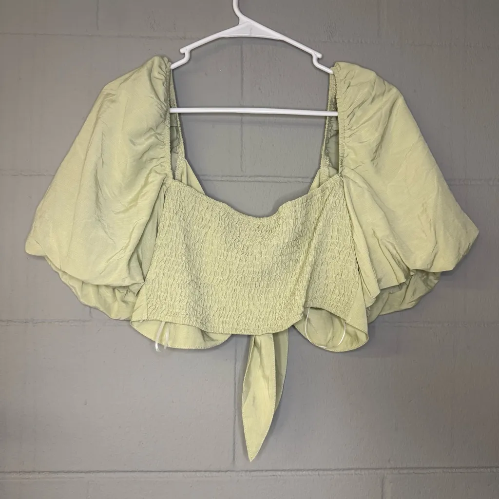 Petal & Pup Celine Top Puff Sleeve Tie Front Blouse in Green Women’s Size 10 - Image 5
