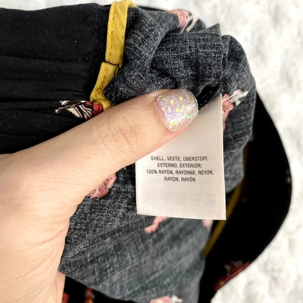 Anthropologie Maeve Black Floral Pleated High Rise Boho Dressy Shorts M - Image 6