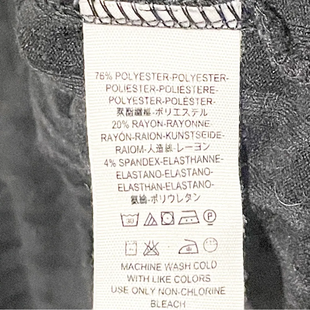 Free People Size Medium Black Ribbed V Neck Long Sleeve Scoop Top - Image 4