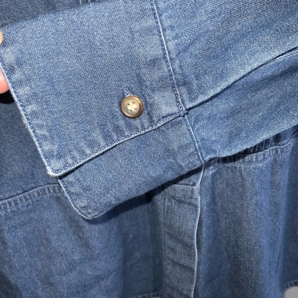 Premier International Vintg Blue Denim Pintuck Long Sleeve Button Front Shirt M Size M - Image 8