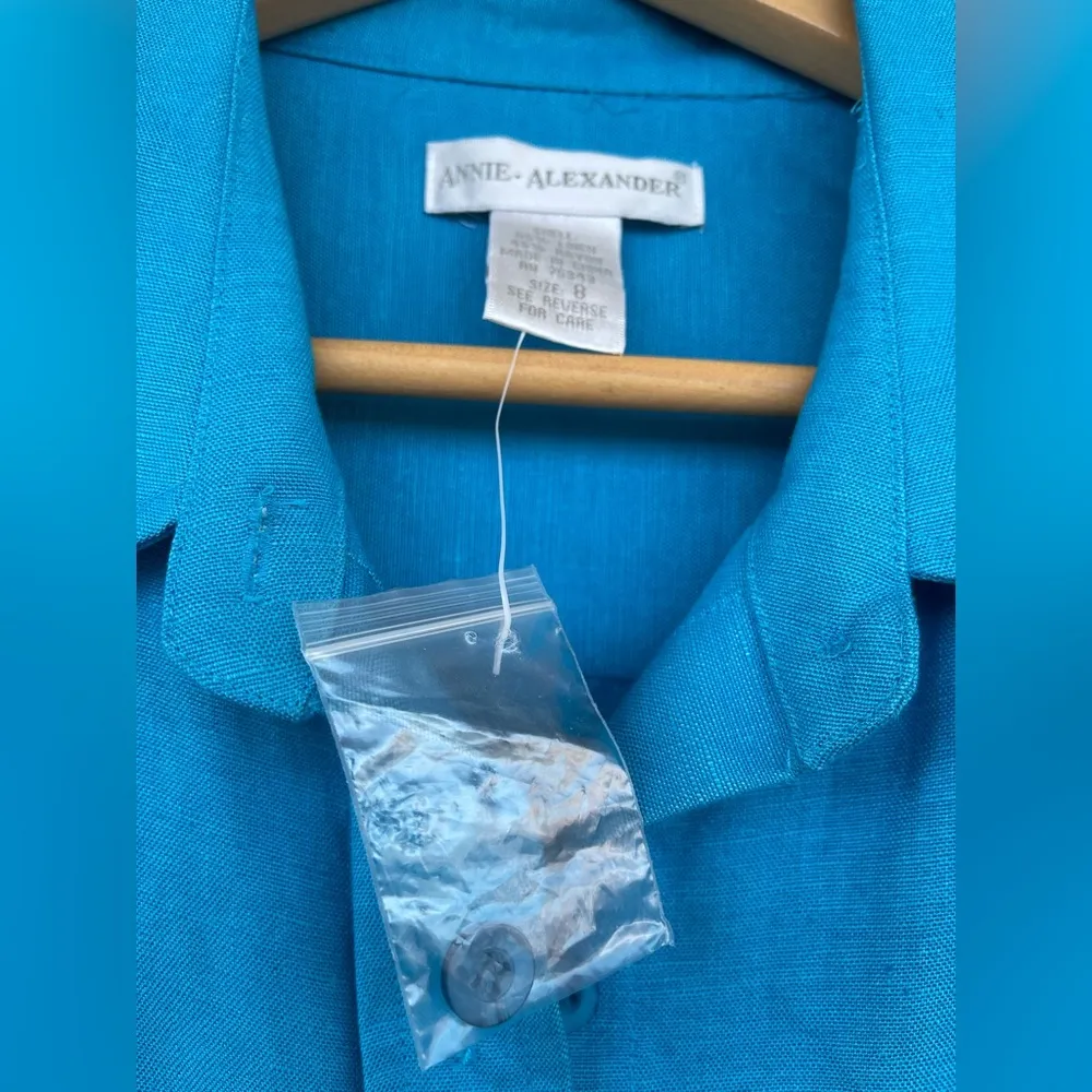 Annie Alexander linen blend resort wear 2 piece set size 8/medium Blue - Image 3