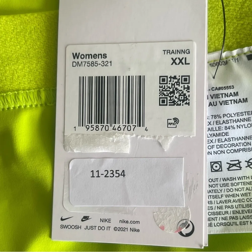 Nike Pro Women's High Rise Tight Fit 7" Atomic Green Plus Size Short Size XXL - Image 7