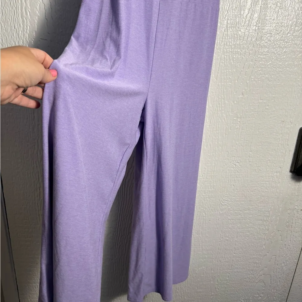 Beyond Yoga Featherweight Hang Loose Lounge Jumpsuit Lavender Athleisure - Image 4