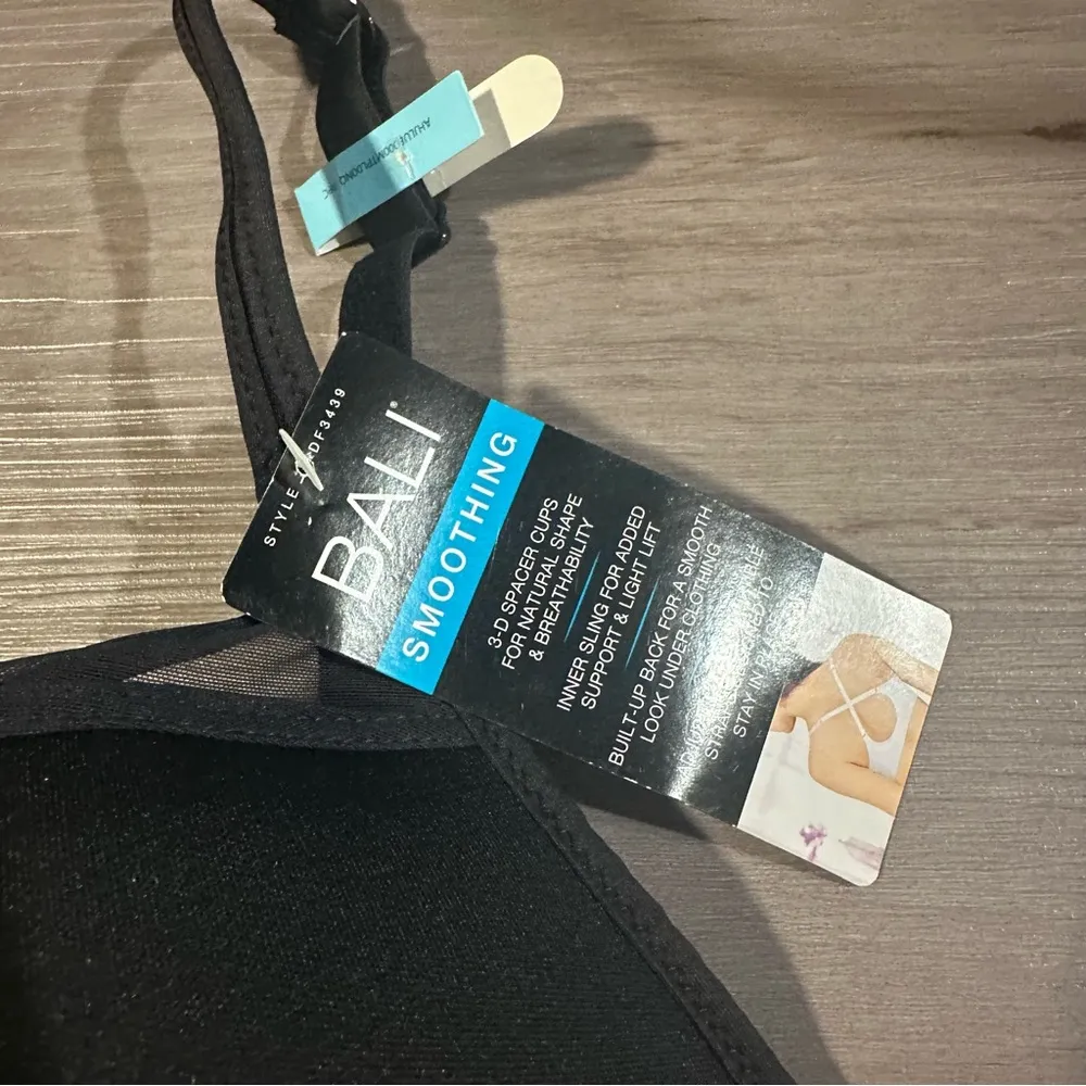 Bali BLACK One Smooth U Ultra Light Shaping Underwire Bra, US 34C, UK 34C - Image 7