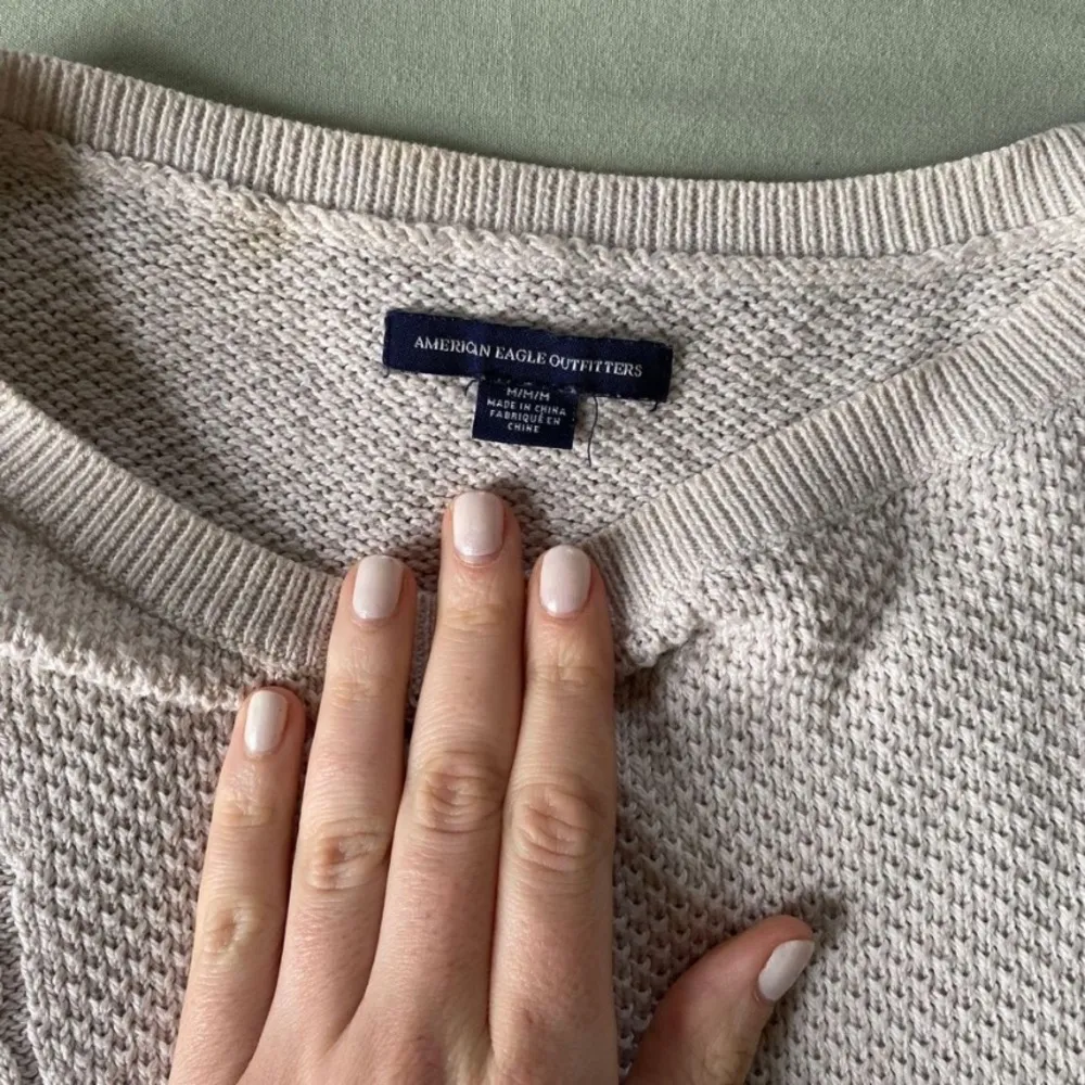 American Eagle White Knit Sweater - Image 2