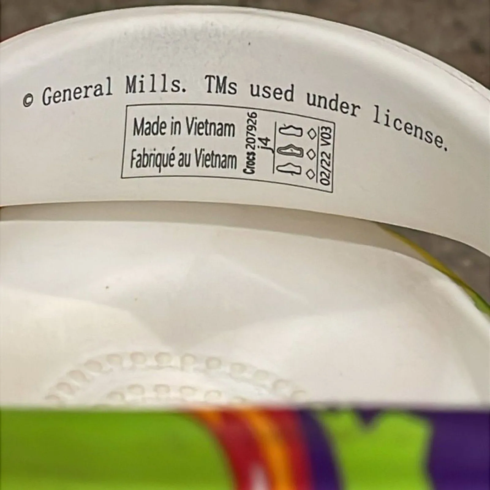 CROCS x Trix Classic Clog Shoe Unisex Size J4 and Womens 6 Limited Edition - Image 11