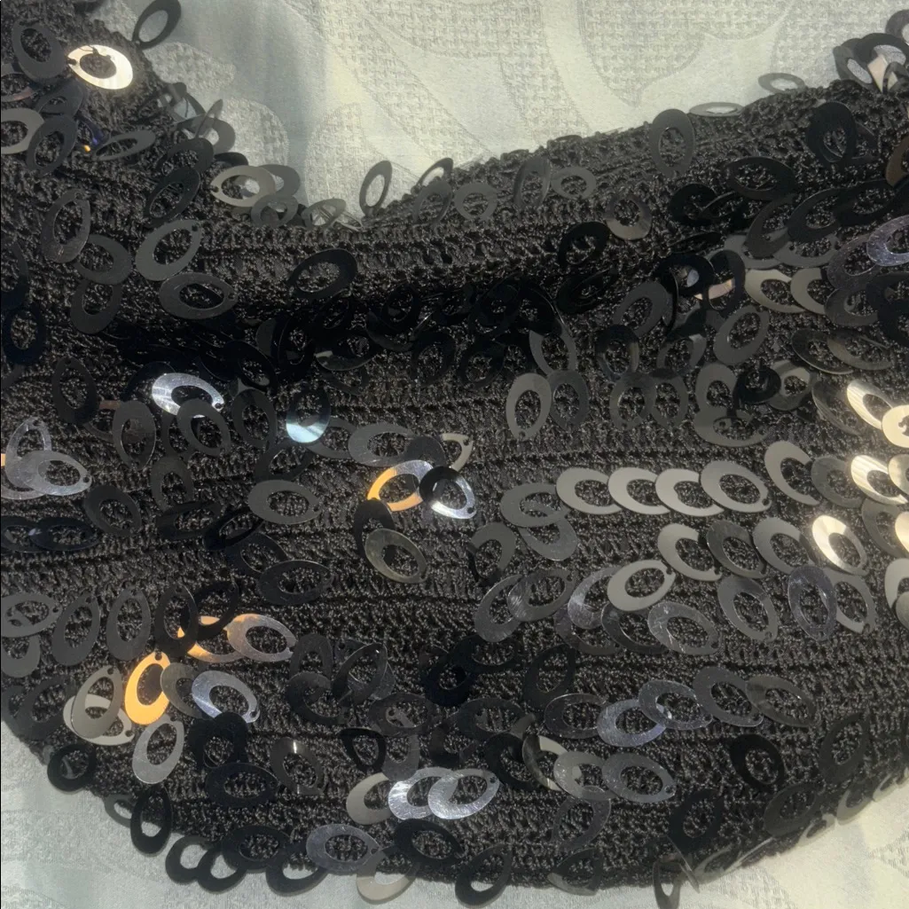 CROCHETED HANDBAG… BLACK SAC LIKE NYLON SHOULDER BAG WITH 
NY - Image 2