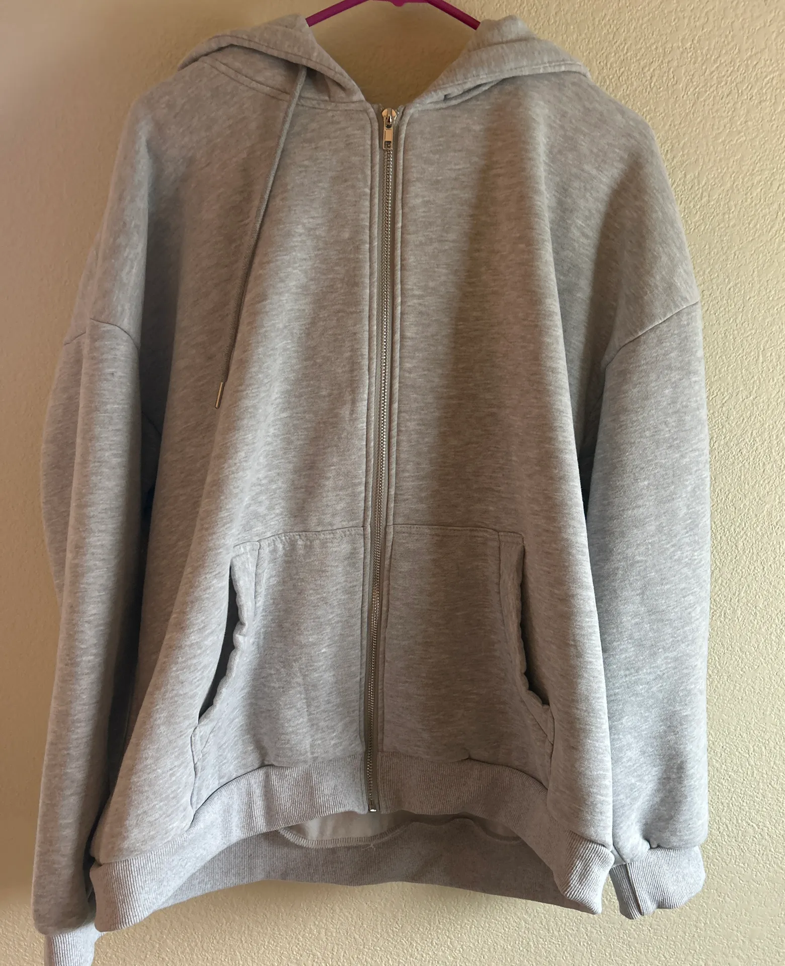 Amazon Grey Zip Up EFan Hoodie W Pockets - Image 2