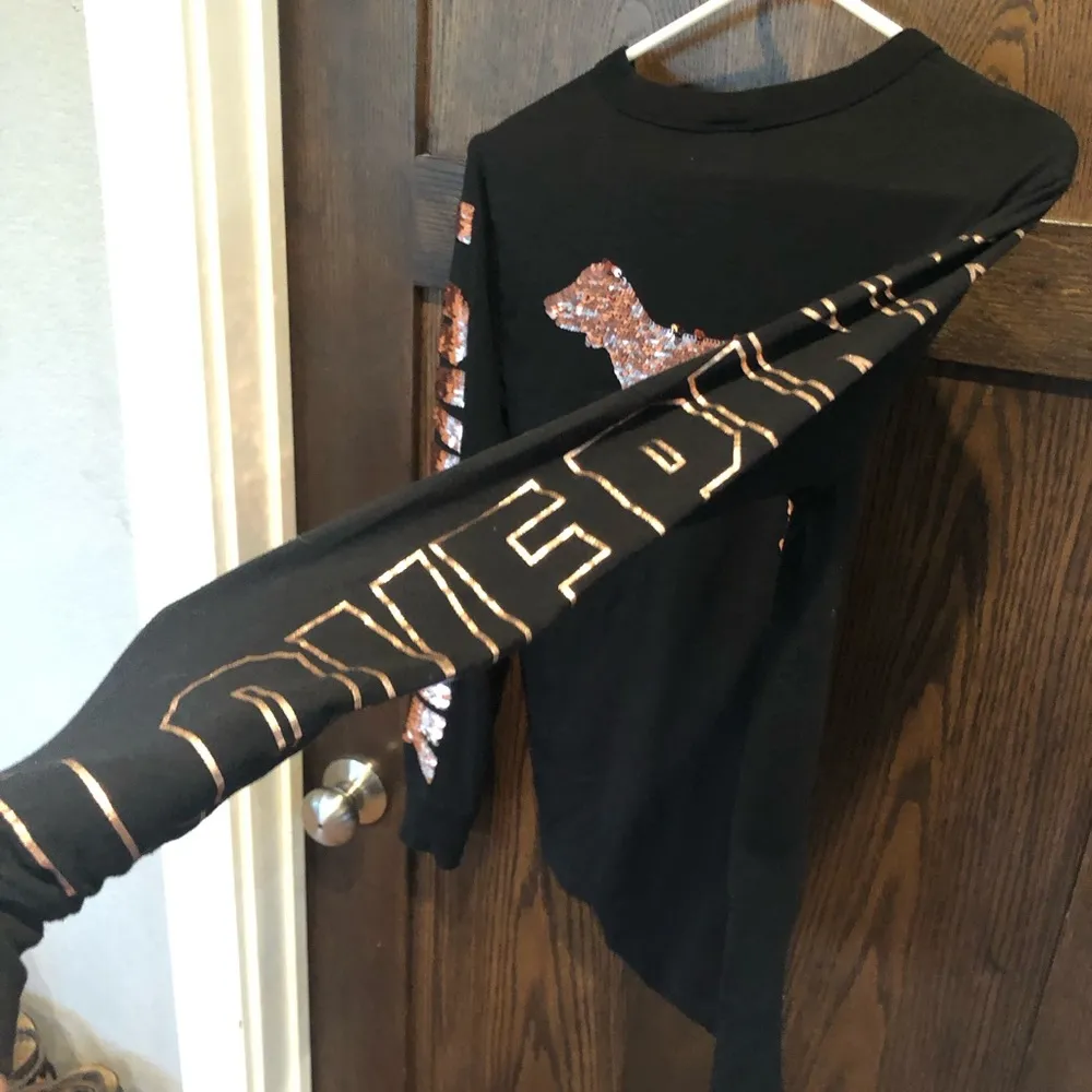 VICTORIA'S SECRET Pink Campus Long Sleeve  XS Shirt Top Logo dog - pink shimmer - Image 5