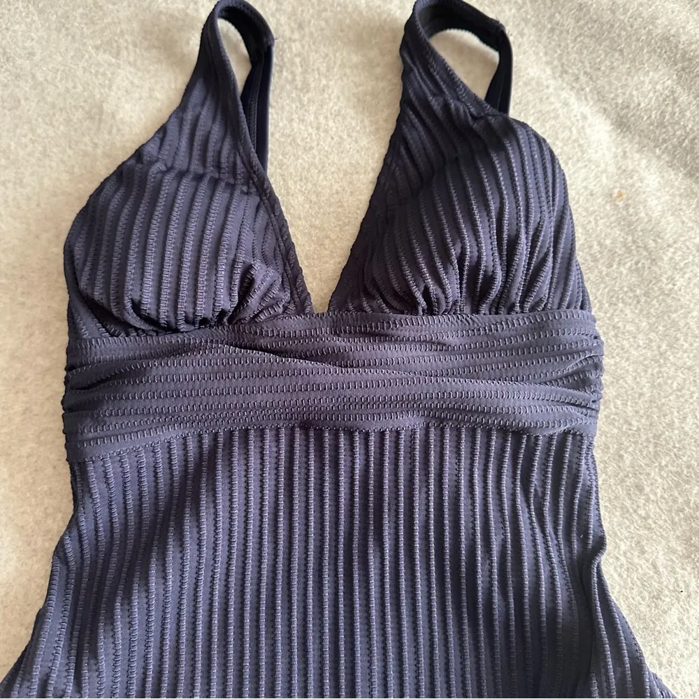 NWT CUPSHE One Piece Swimsuit Ruched Textured Ribbed navy blue size XS - Image 4