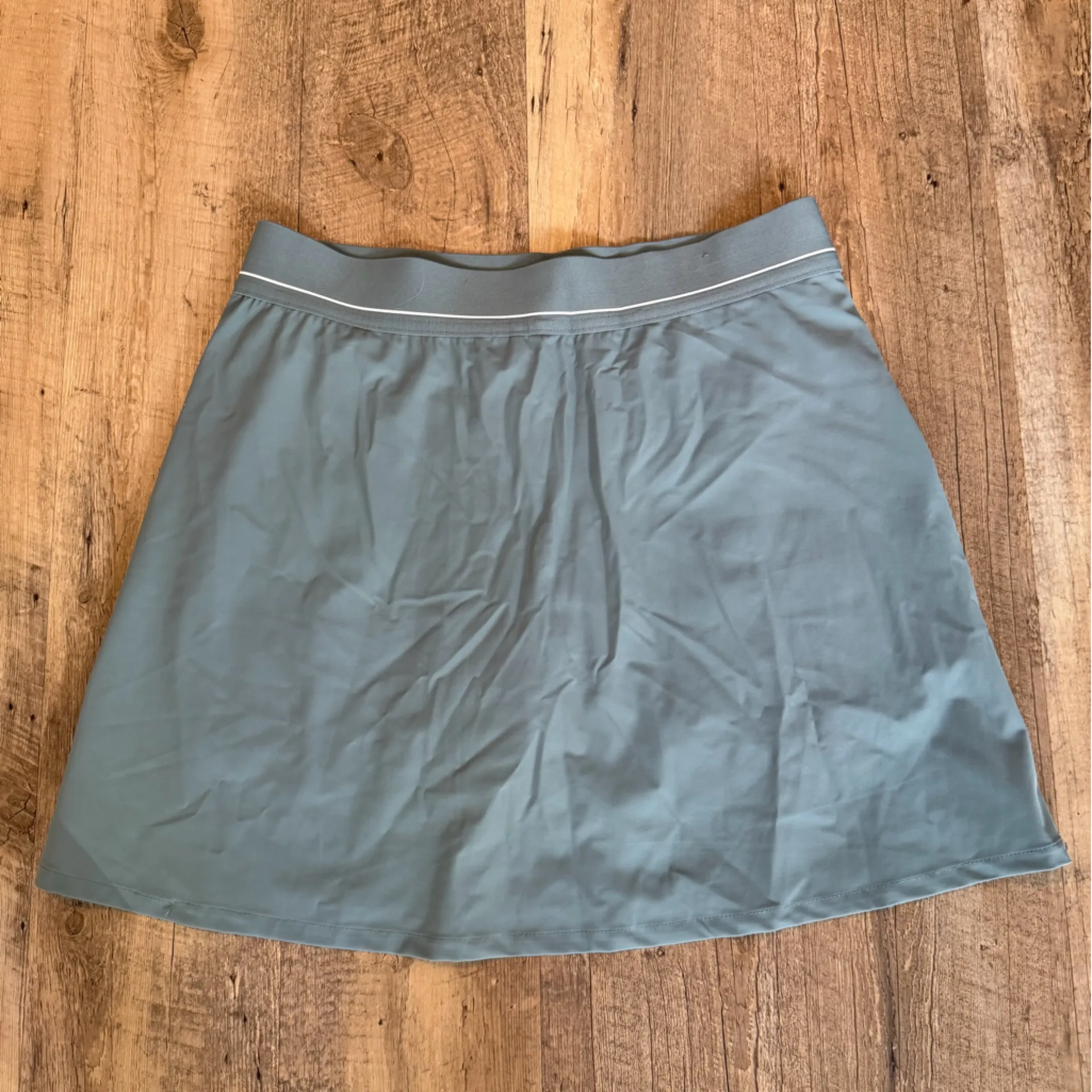 Soybu Women's Athletic Skort Skirt Green Small - Image 9