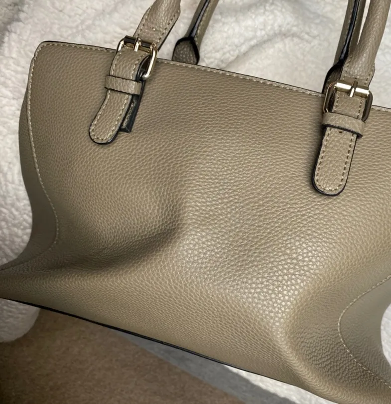 Guess Purse - Image 3