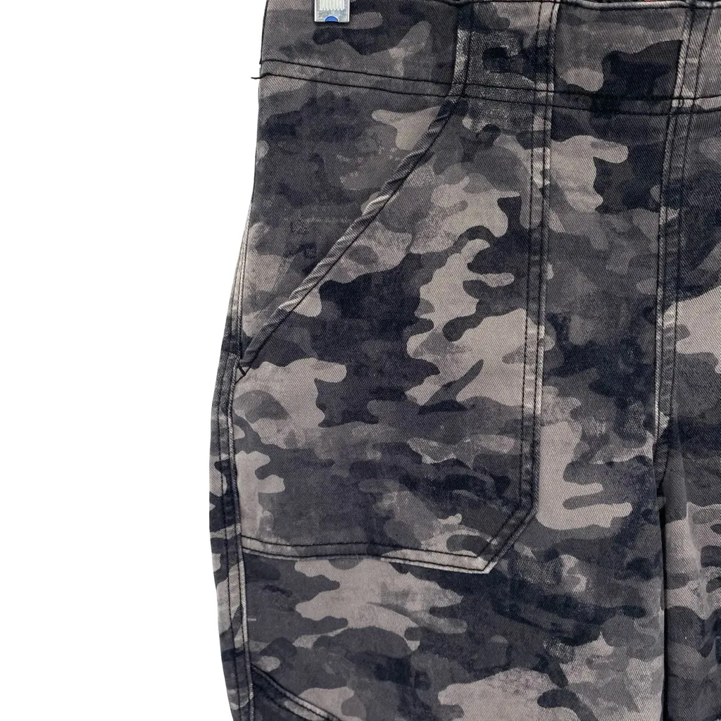 Spanx  Stretch Twill Cargo Jogger Pant Camo Black - Image 6