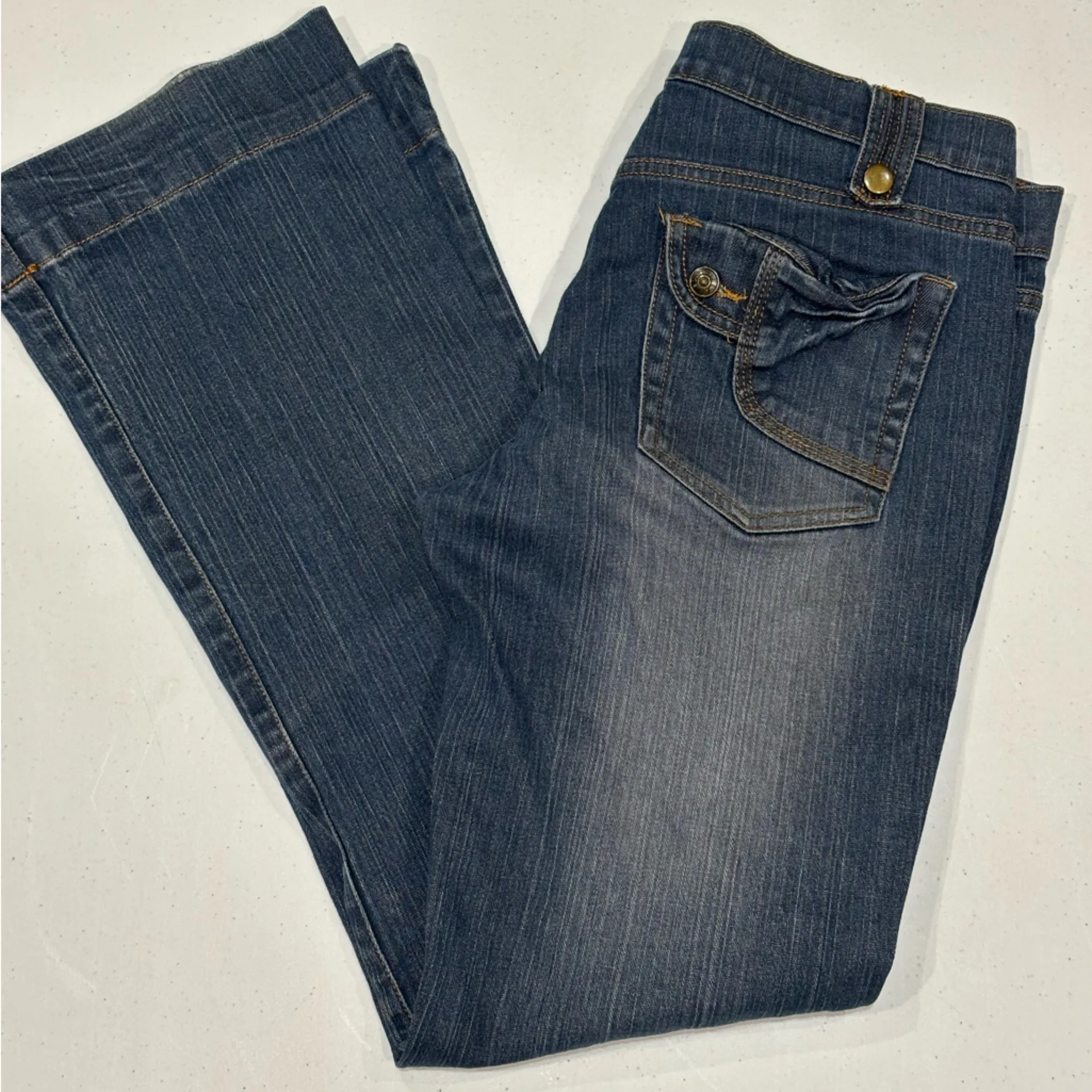 Daisy Fuentes Vintage Inspired Jeans, Size 6 - Image 3