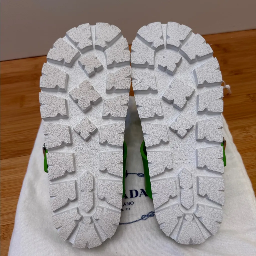 Prada Fussbet Buckle Thong Sandals - Image 8