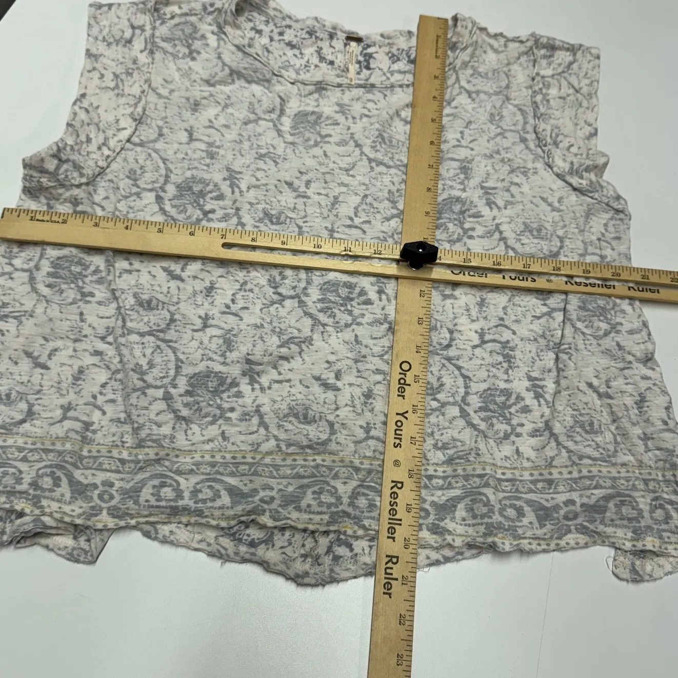 Free People Top Womens X Small Ivory Combo Blue Floral Print Hide Tide‎ Tee - Image 8