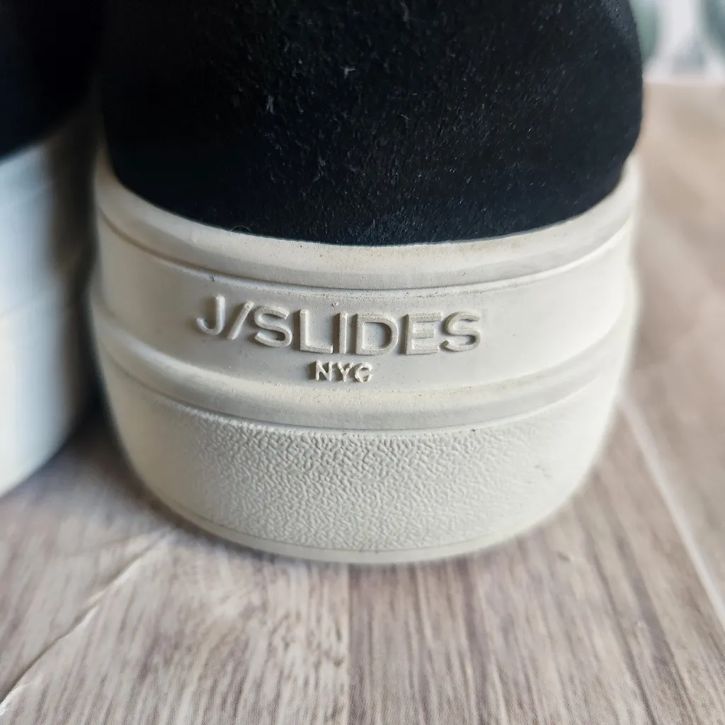 J/Slides NYC Tristan 9.5 Black Suede Waterproof Sneaker Bootie Fur Lined $178 - Image 5