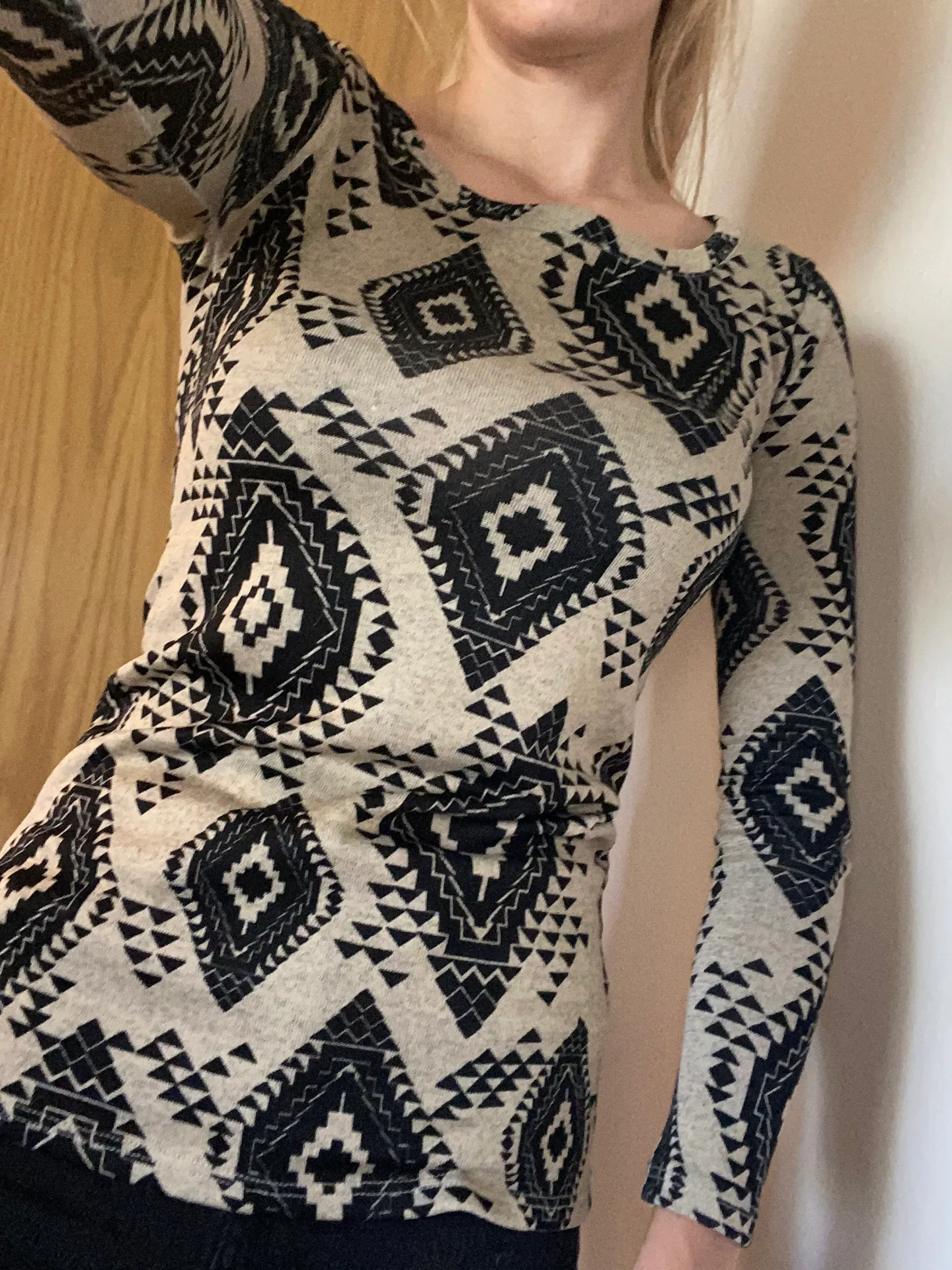 Long-sleeve Professional Top - Image 4