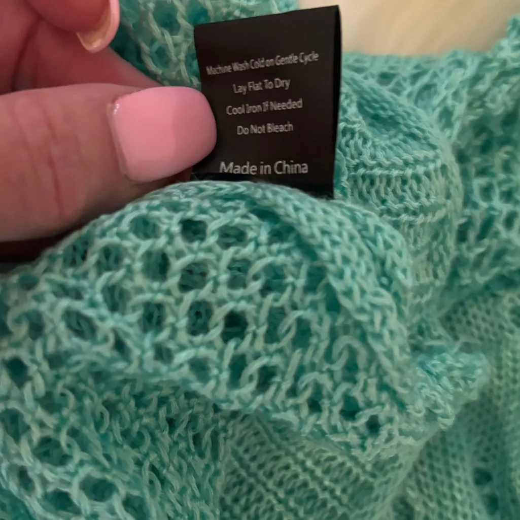 🐠🌞🌊 NWOT POL Aqua Crochet bell sleeve Swim Cover-Up/sweater - Image 6