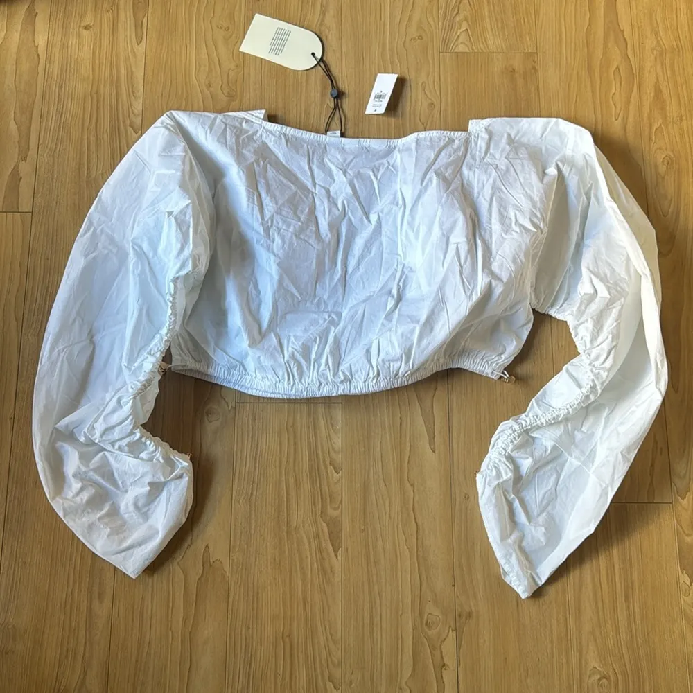 Gap × Cult Gaia Ruched Cropped Top - Image 3