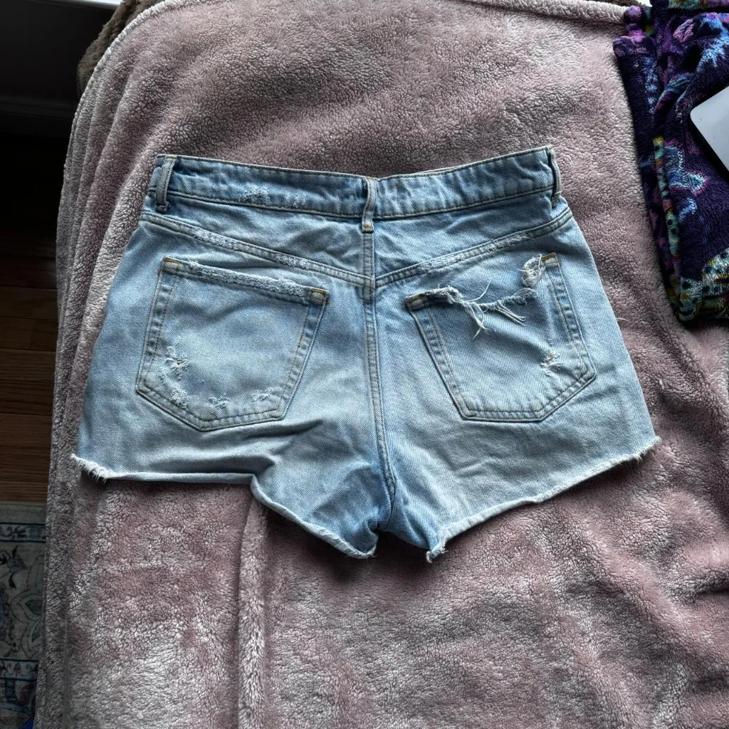 ZARA High-Waisted Jean Shorts - Image 3