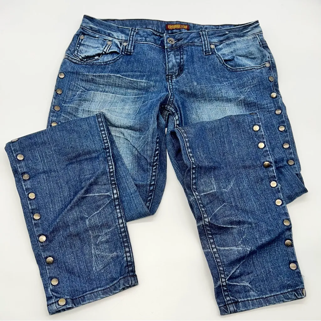 Zana-di Wormen's Skinny Dark Wash Jeans w/Studs Down the Outer Thigh-Jr. Size 9 - Image 12