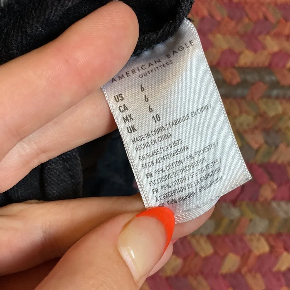 BLACK BUTTON FLY PAPER BAG WAIST DENIM HIGH RISE SHORTS - Image 2