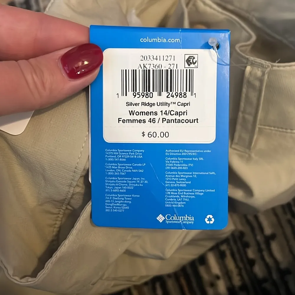 Columbia Women’s Silver Ridge Utility Active Fit Capris - NWT - Image 6