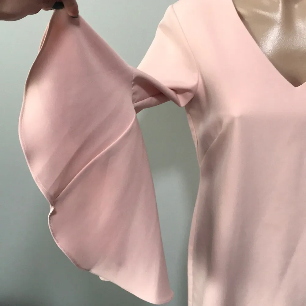 Roz & Ali Pink Waterfall Trumpet Bell Sleeve Dress - Image 3