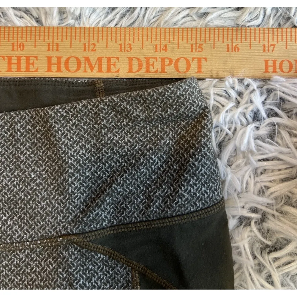 Athleta Leggings Womens Size L  Athleta Criss Cross Drifter Tight‎ Workout Green - Image 5