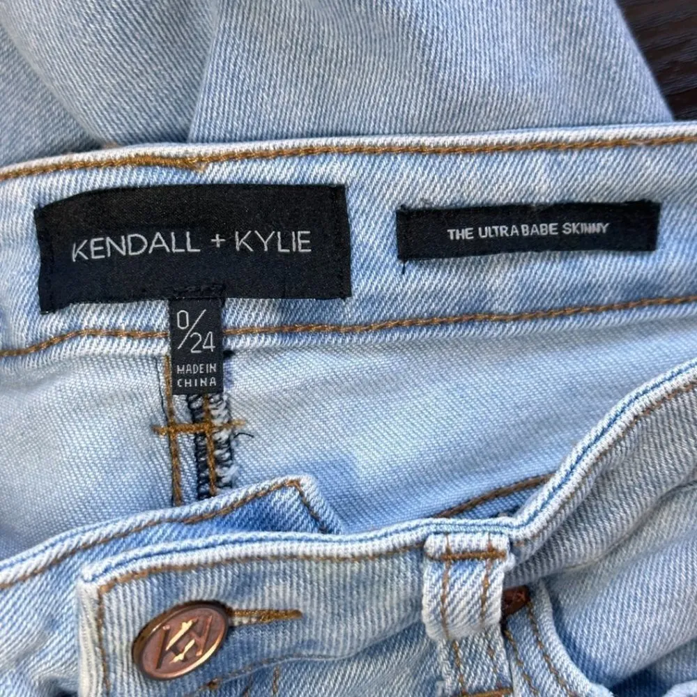 Distressed The Ultra Babe Skinny - Image 6