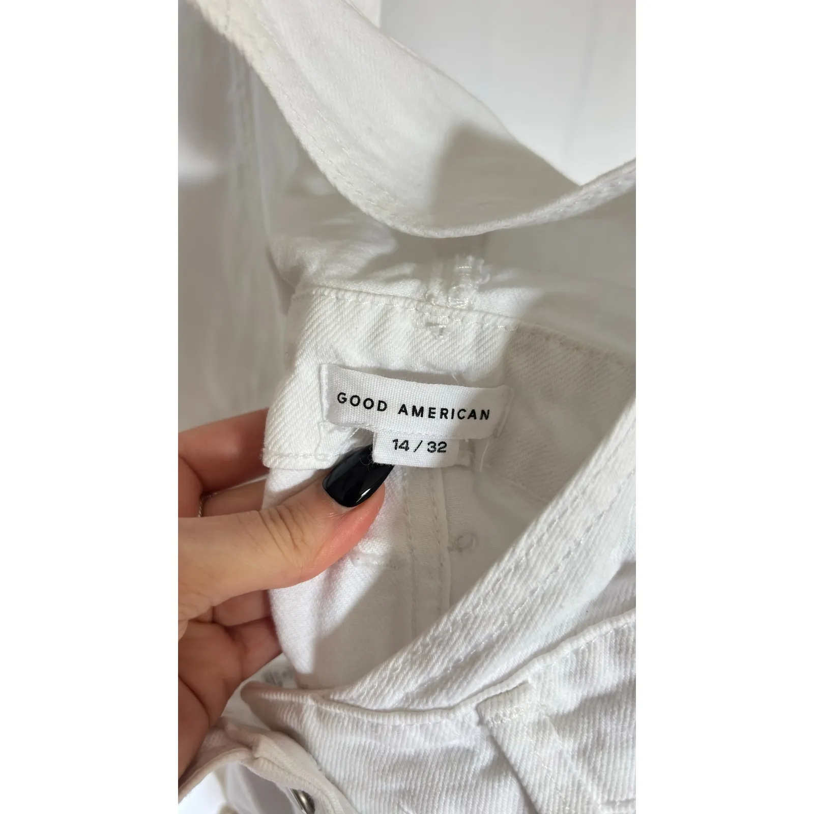 $159 NWT GOOD AMERICAN White Denim Bib Overalls Cropped Straight Leg Women 14 32 - Image 7