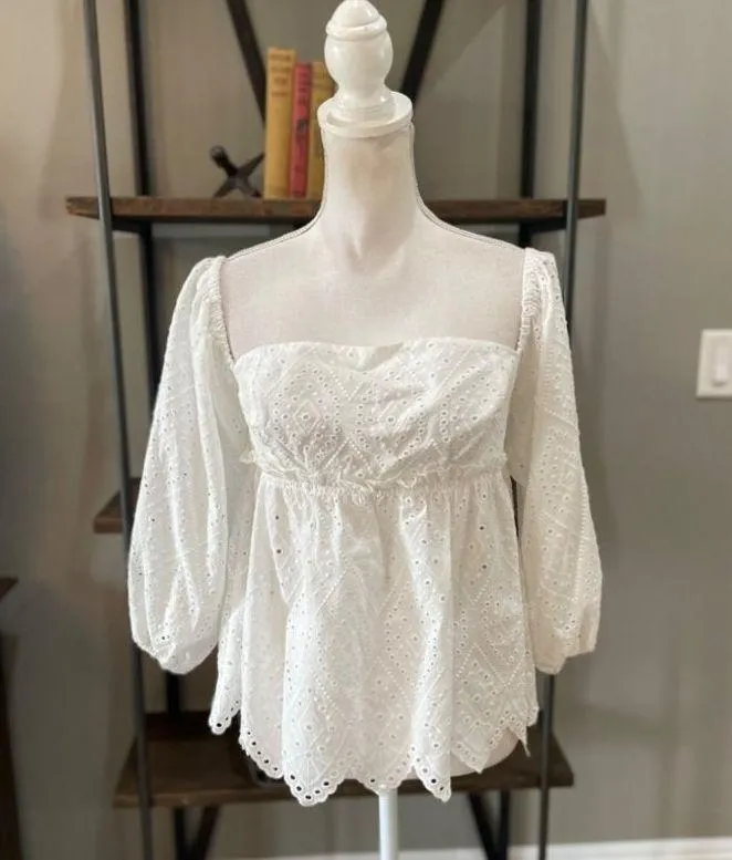 MISA Los Angeles Sera Off The Shoulder Scalloped Eyelet Top White Womens Size M - Image 7