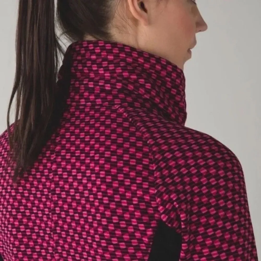 Like New Lululemon Radiant Jacket - Image 4