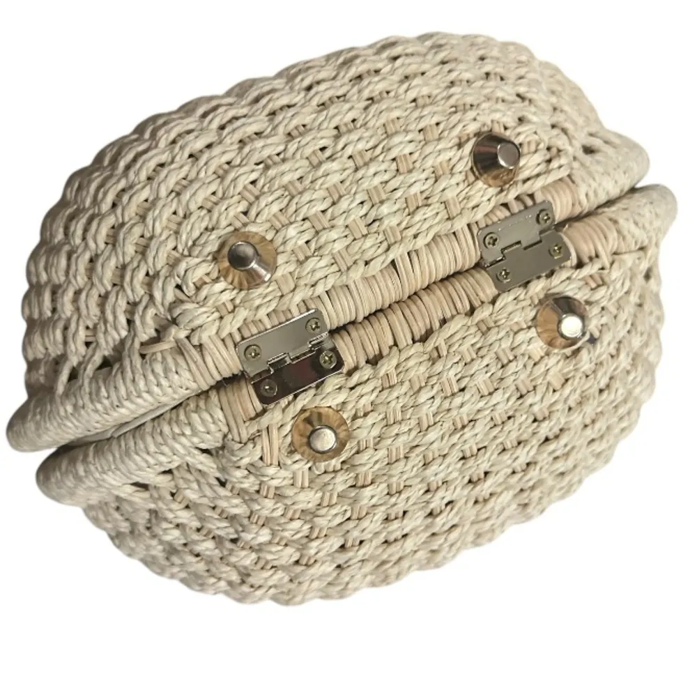 Cream Woven Summer Handbag - Image 3