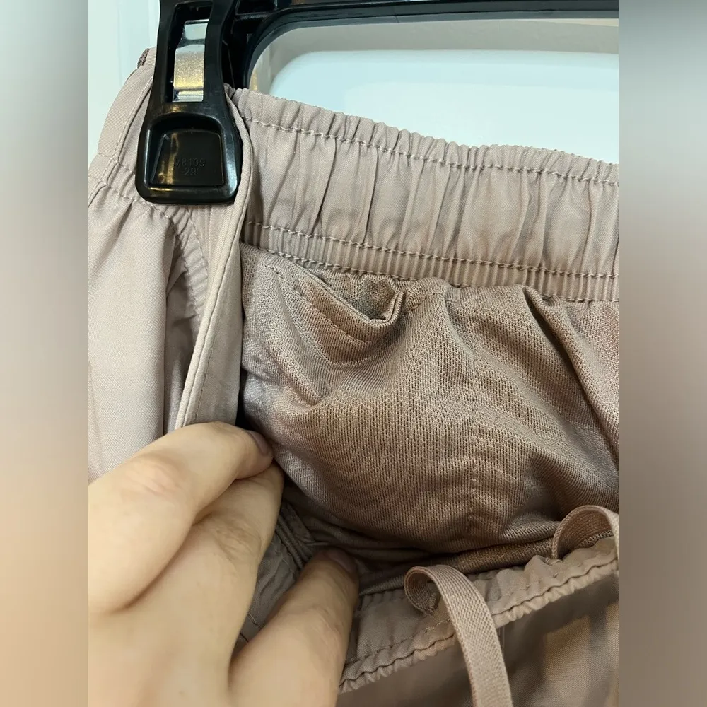 Nike Dri-FIT Pink Mauve Two Toned Tempo Running Active Wear Shorts Sz Small - Image 9