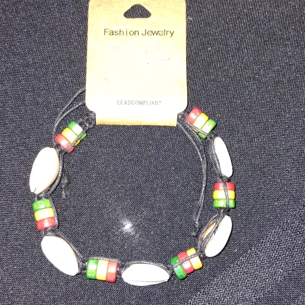 Cowrie shell bracelet and necklace Red - Image 3