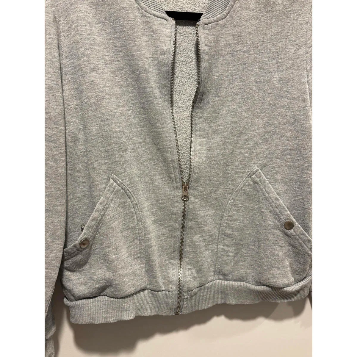 Alison Andrews Women's Light Gray Zip-Up Bomber Jacket SizeS - Image 4