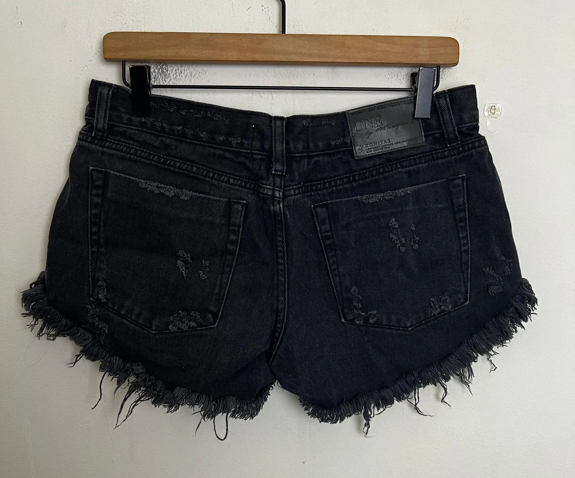 - Bonitas Denim Shorts Black Oak Raw Hem Distressed Festival Summer - Image 6