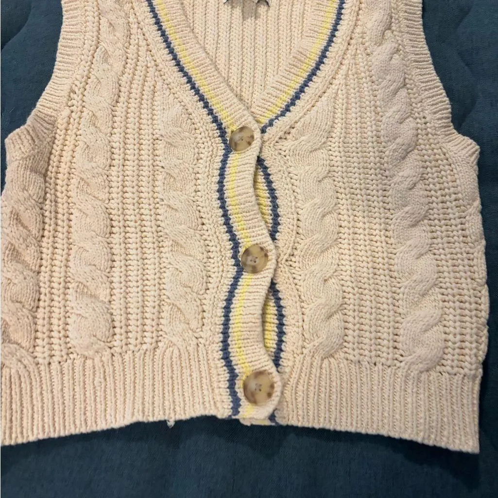 American Eagle Cable Knit Sleeveless Sweater Vest - Image 2