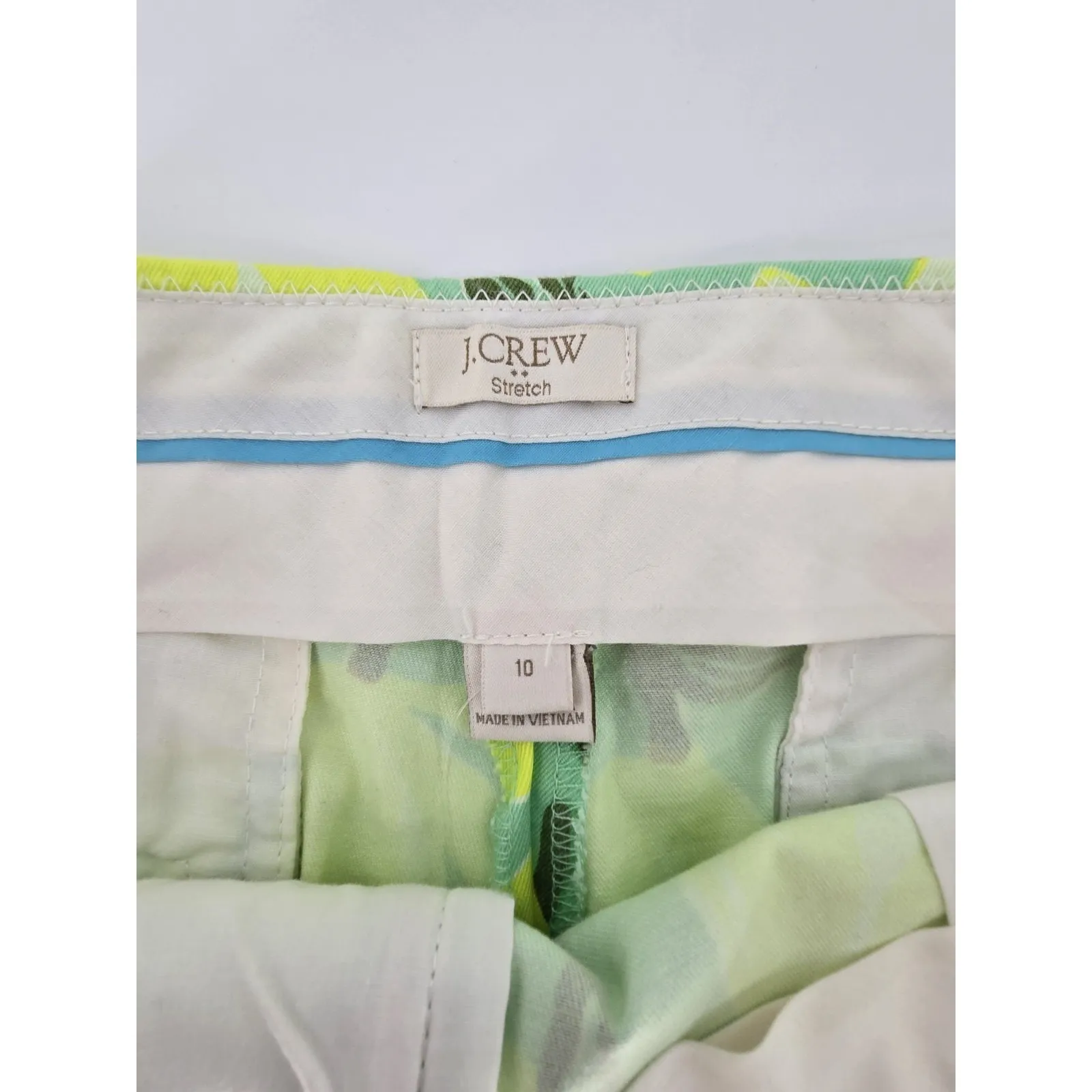 J. Crew Chino Shorts Womens 10 Yellow Blue Green Floral‎ Mid Rise Pockets - Image 4