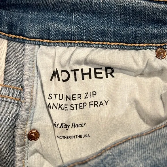 Mother size 24 stunner‎ zip ankle step fray jeans - Image 6