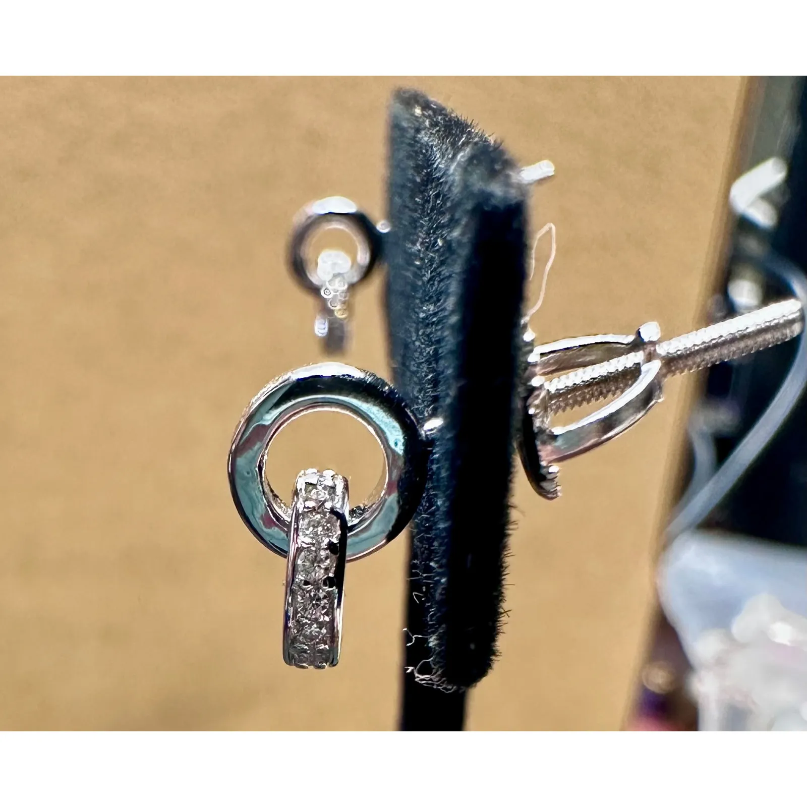 .925 Silver Moissanite Circle Drop Earrings - Image 14