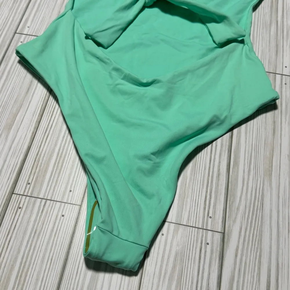 L Space Kendal OP Cia Classic teal green underwire one piece swimsuit XS - Image 6