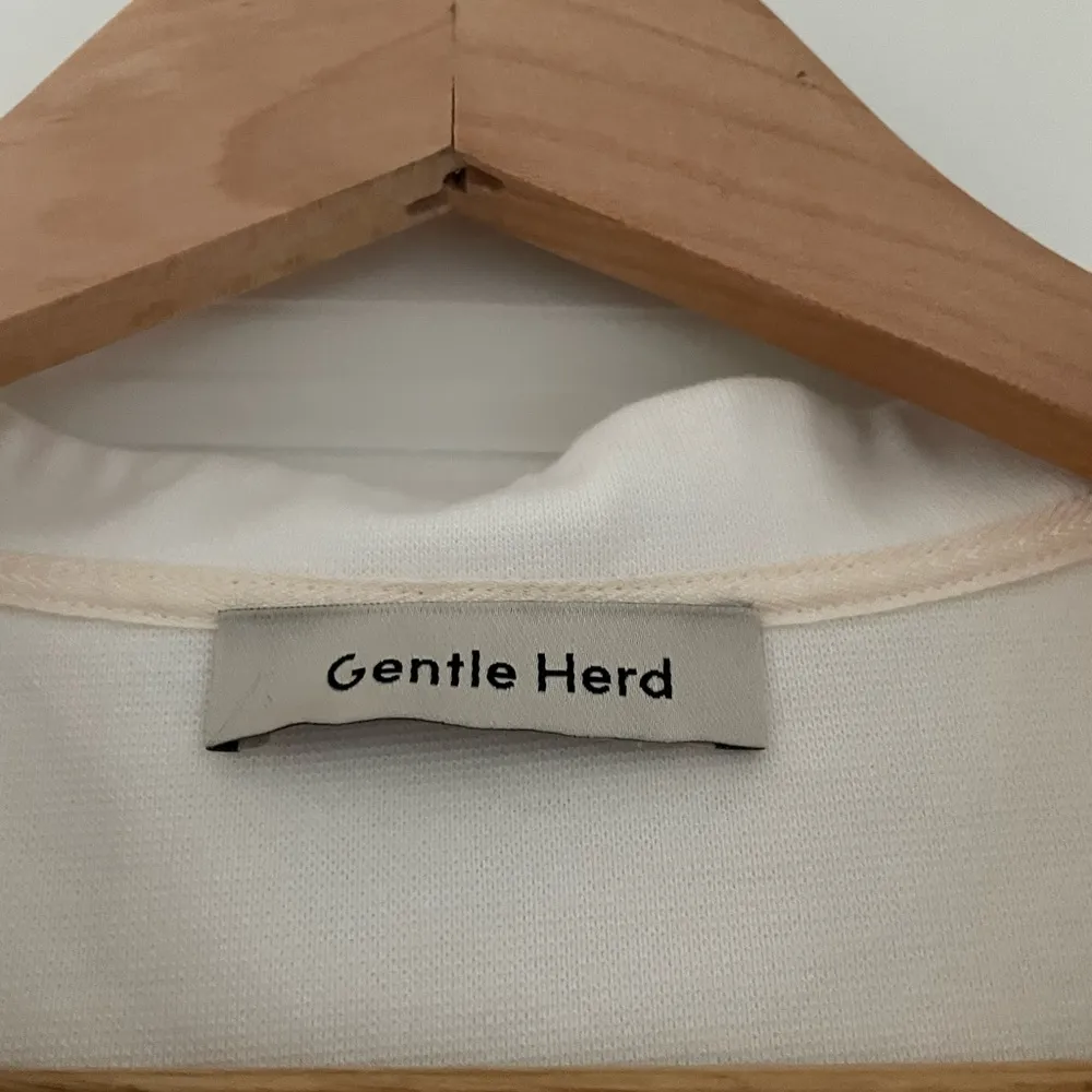 Gentle Herd 100% Cotton Band Collar Shirt Off White Size L - Image 6